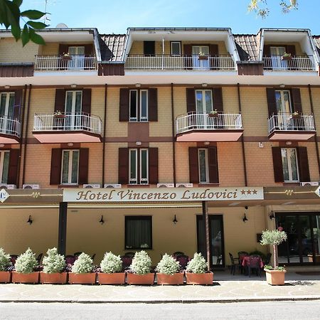 Hotel Ludovici فيوجّي المظهر الخارجي الصورة